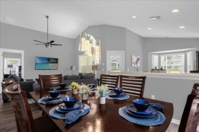 Amazing 4 Bedrooms 3 Bath with private pool, near Disney and Universal!